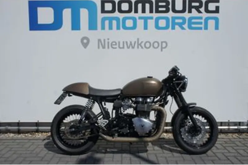 MG TRIUMPHTHRUXTON (2013)