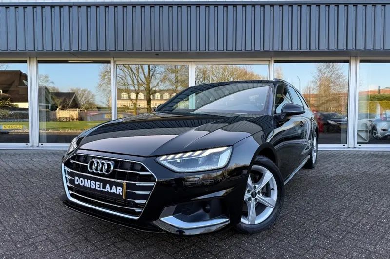 Audi A4 (2021)