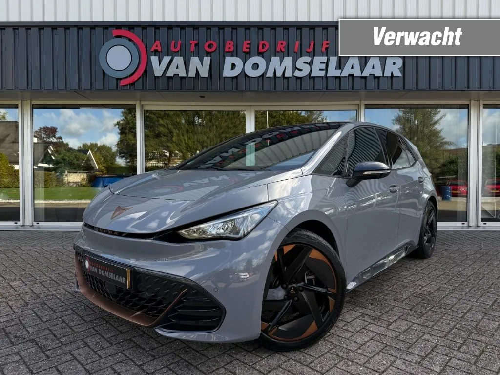 CUPRA Born (2022) — foto 1
