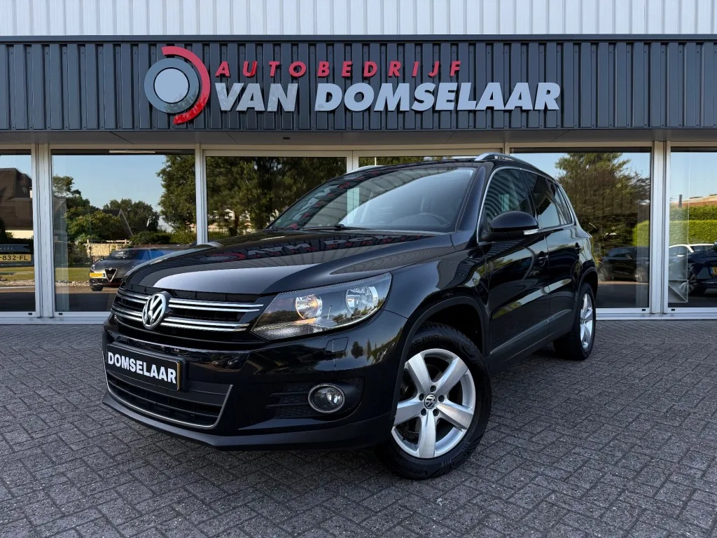 Volkswagen Tiguan (2013) — foto 1