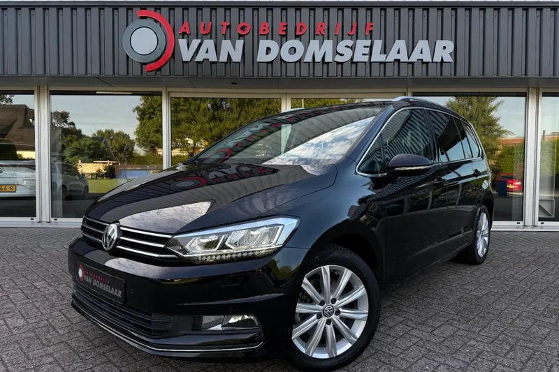 Volkswagen Touran (2015)