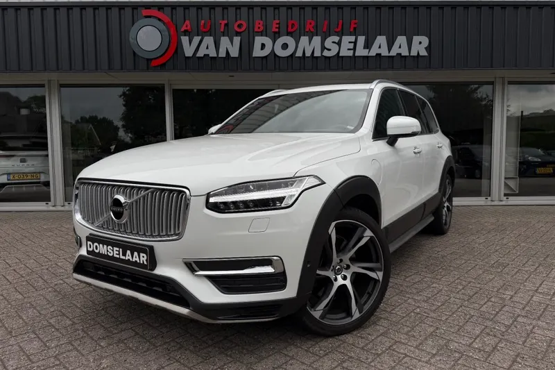 Volvo XC90 (2015)