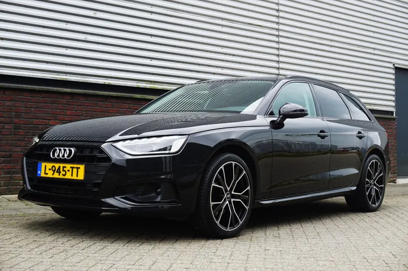 Audi A4 (2021)