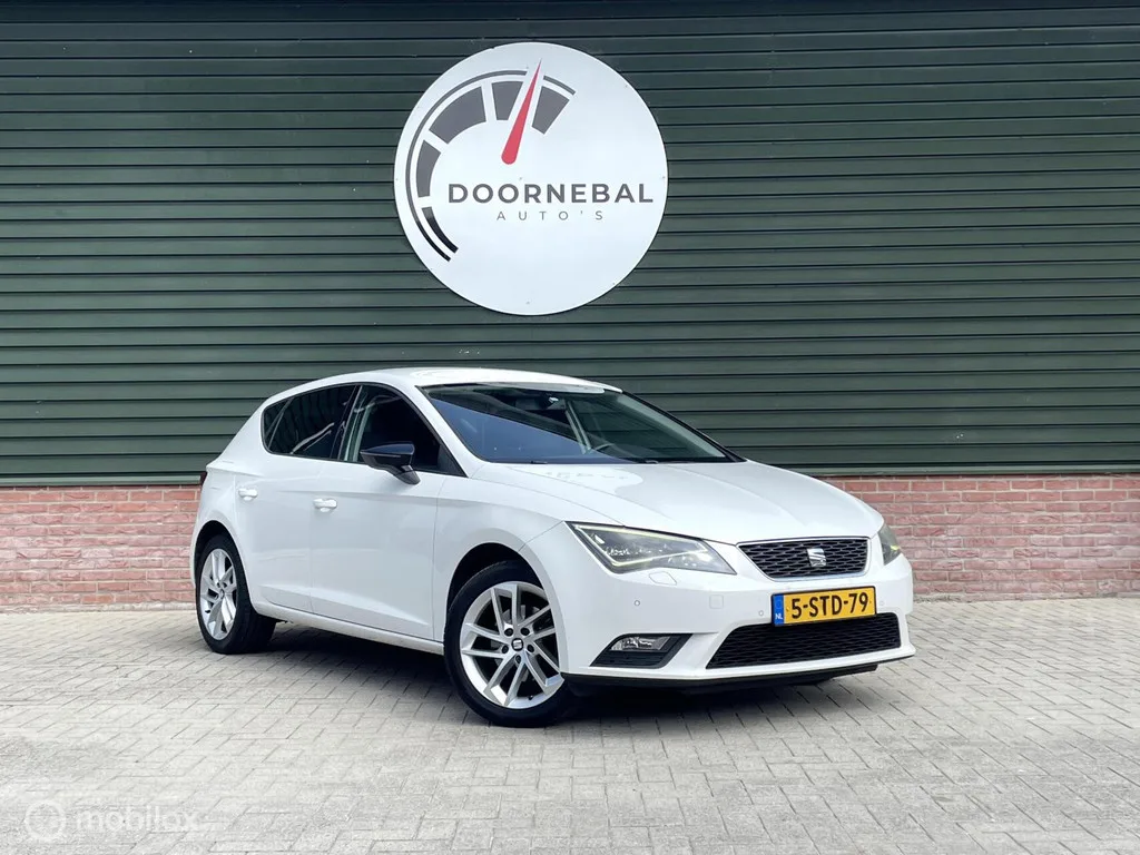 SEAT Leon (2013) — foto 1