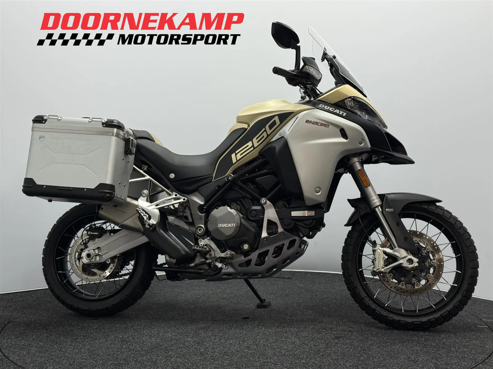 Ducati Multistrada 1260 Enduro (2018) — foto 1