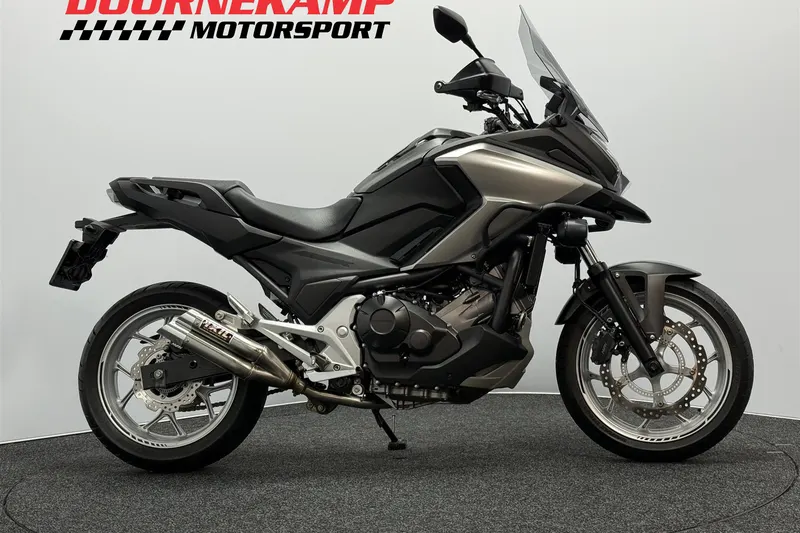 Honda NC750X (2016)