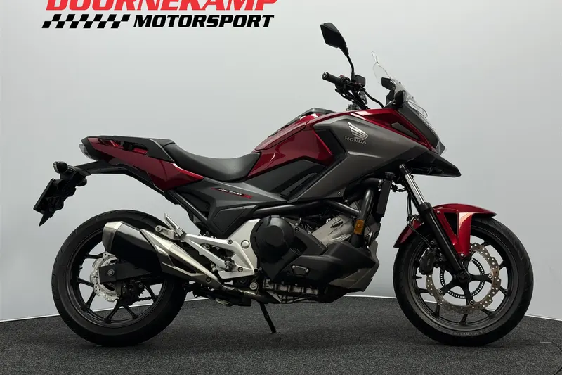 Honda NC750X (2019)