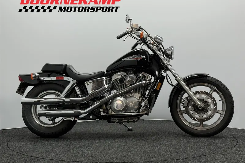 Honda VT 1100 C Shadow (1995)