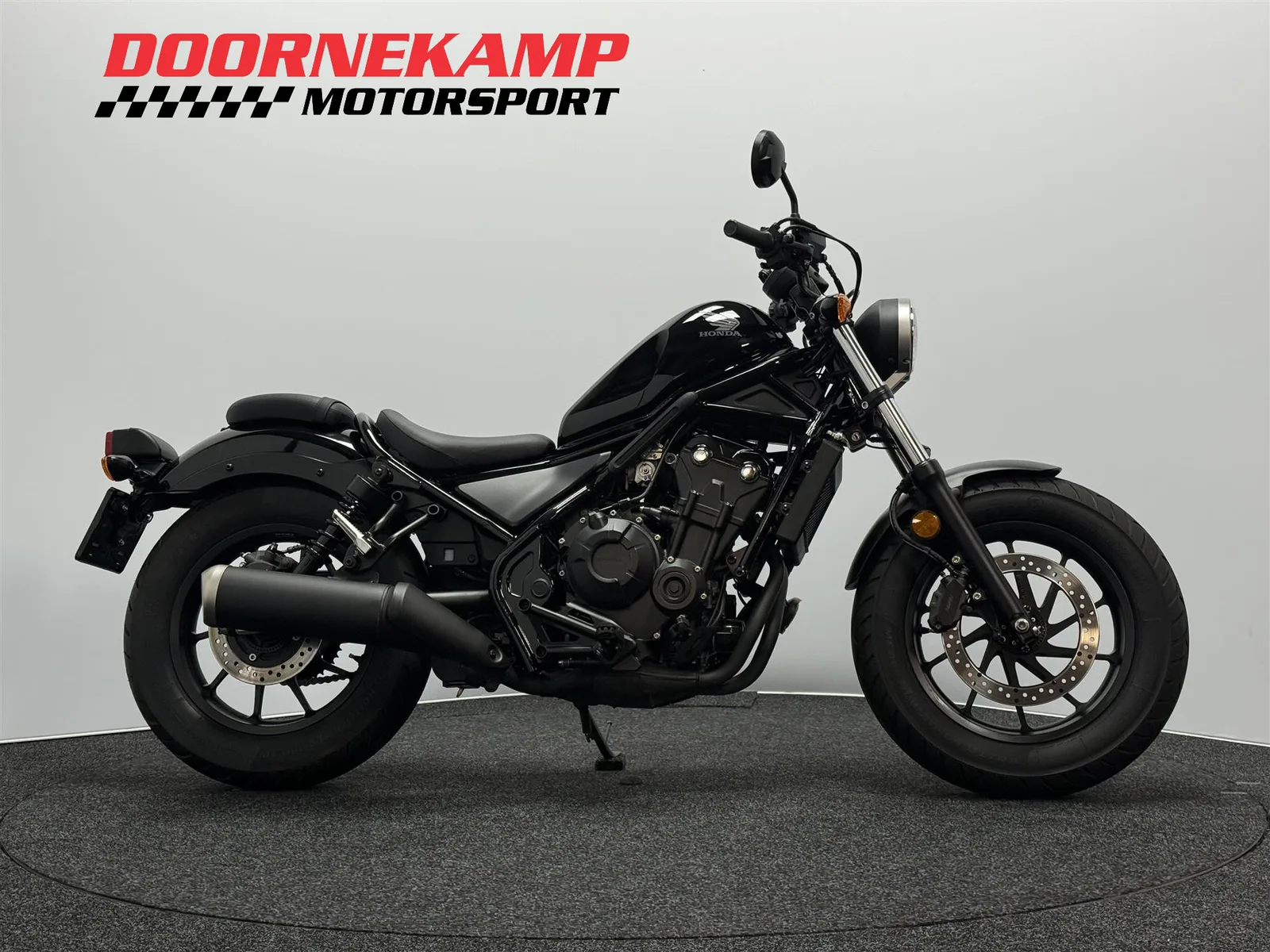 Honda CMX 500 Rebel (2018) — foto 1