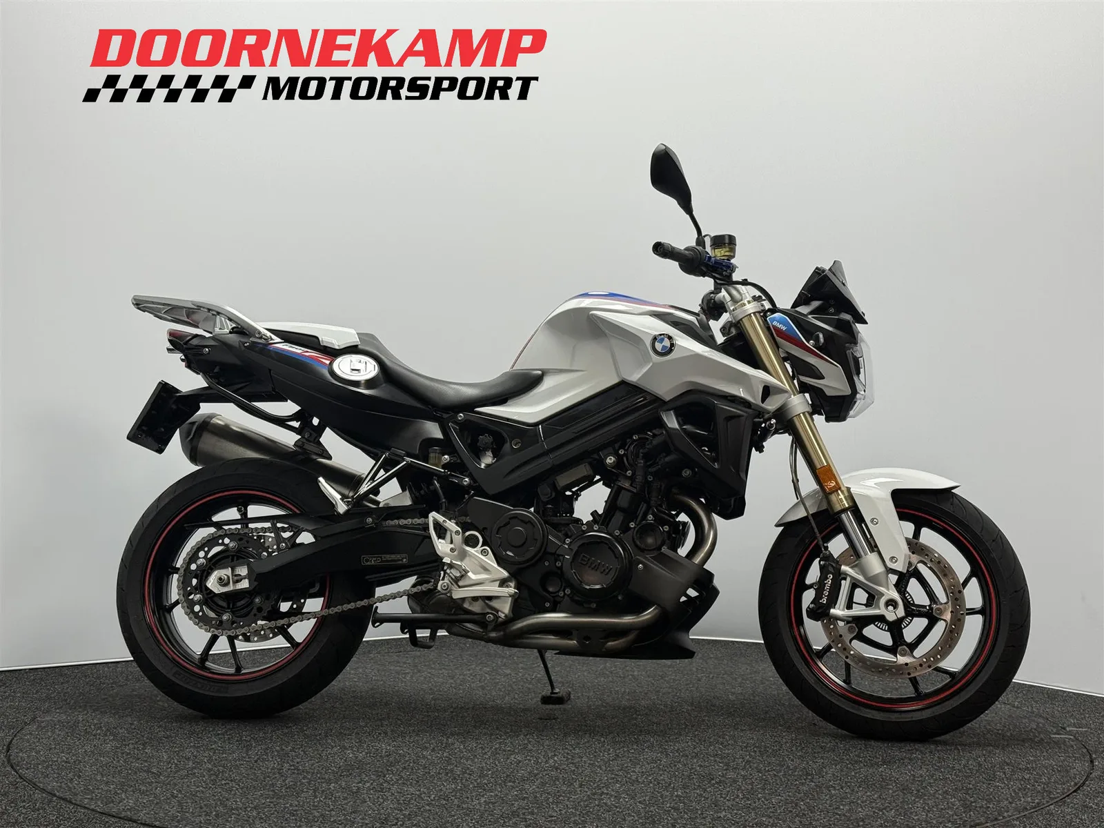 BMW F 800 R (2018) — foto 1