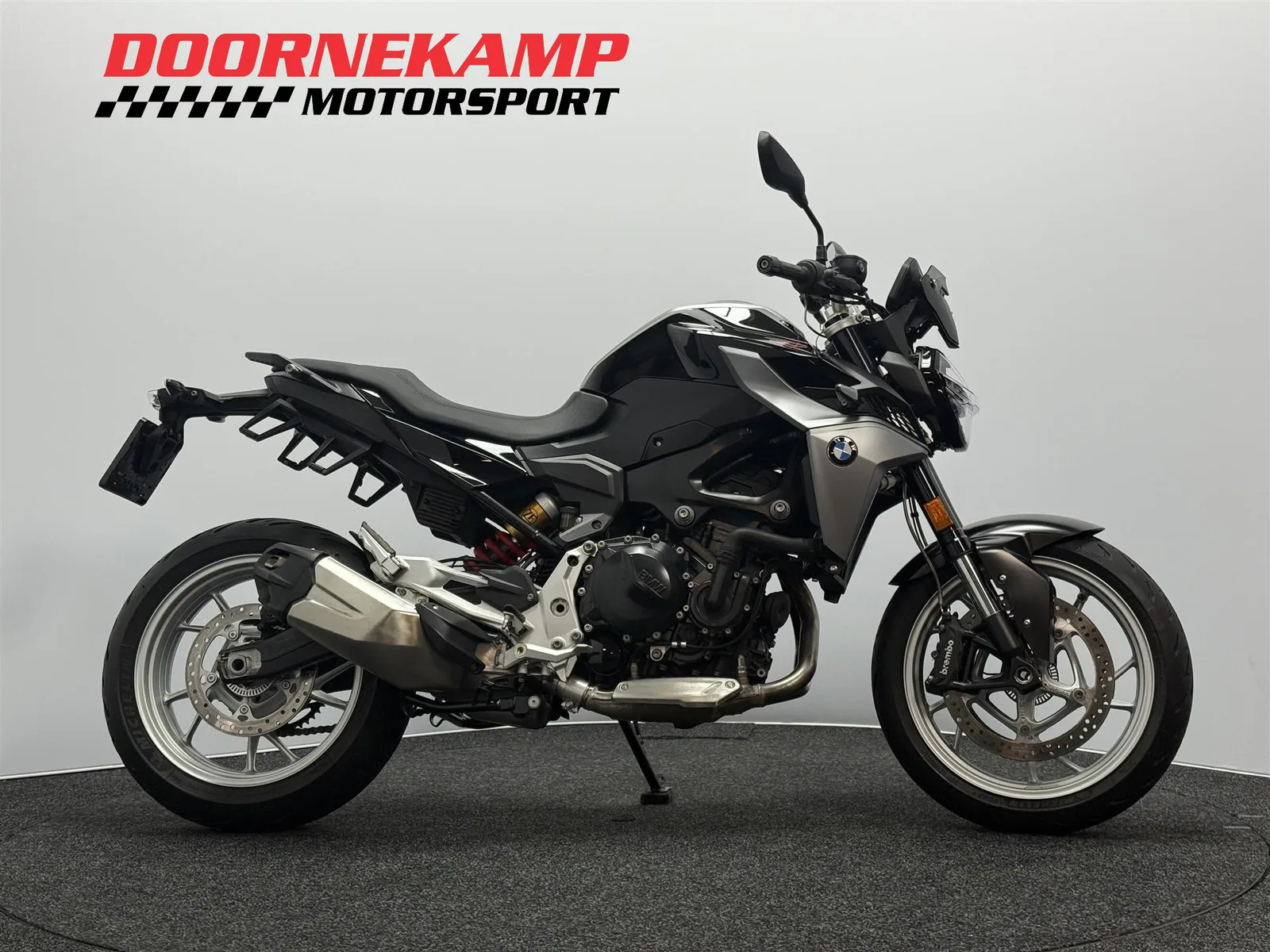 BMW F 900 R (2022) — foto 1