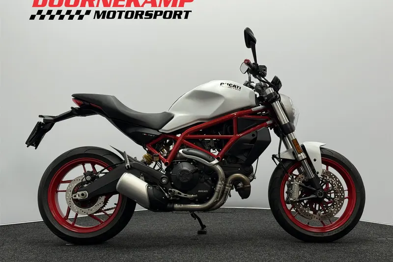 Ducati Monster 797 (2017)