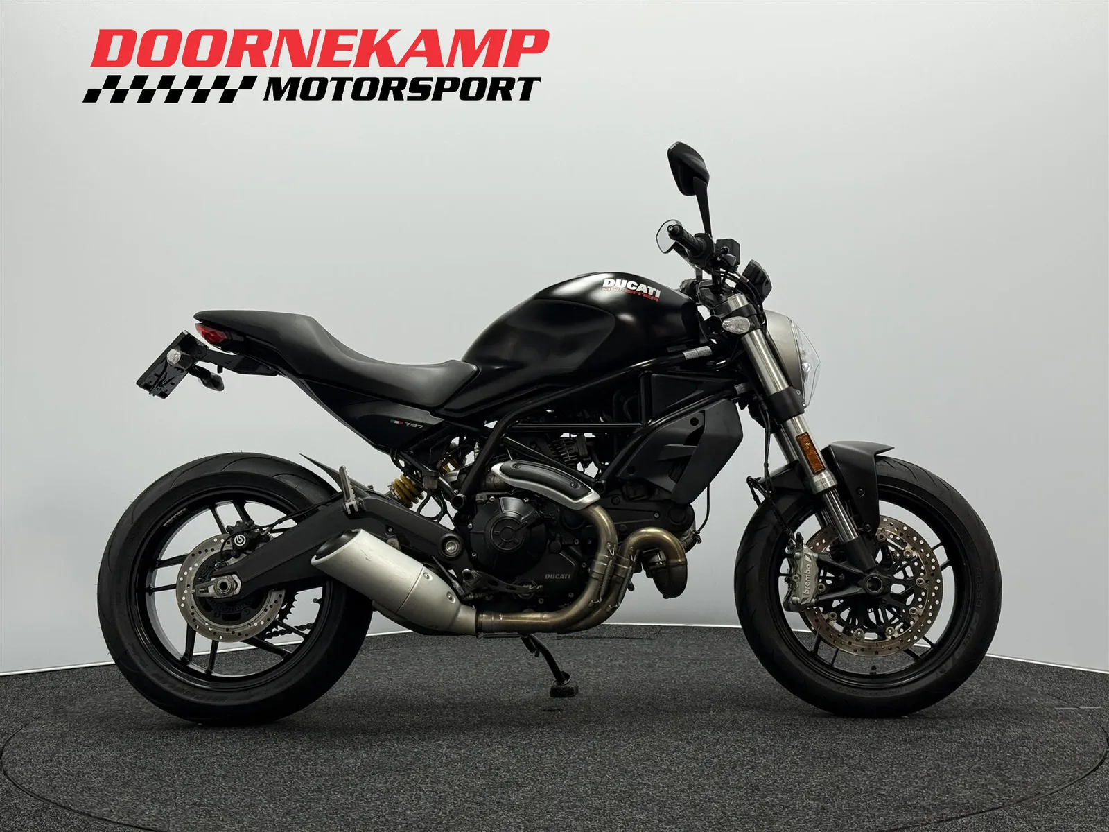 Ducati Monster 797 (2017) — foto 1