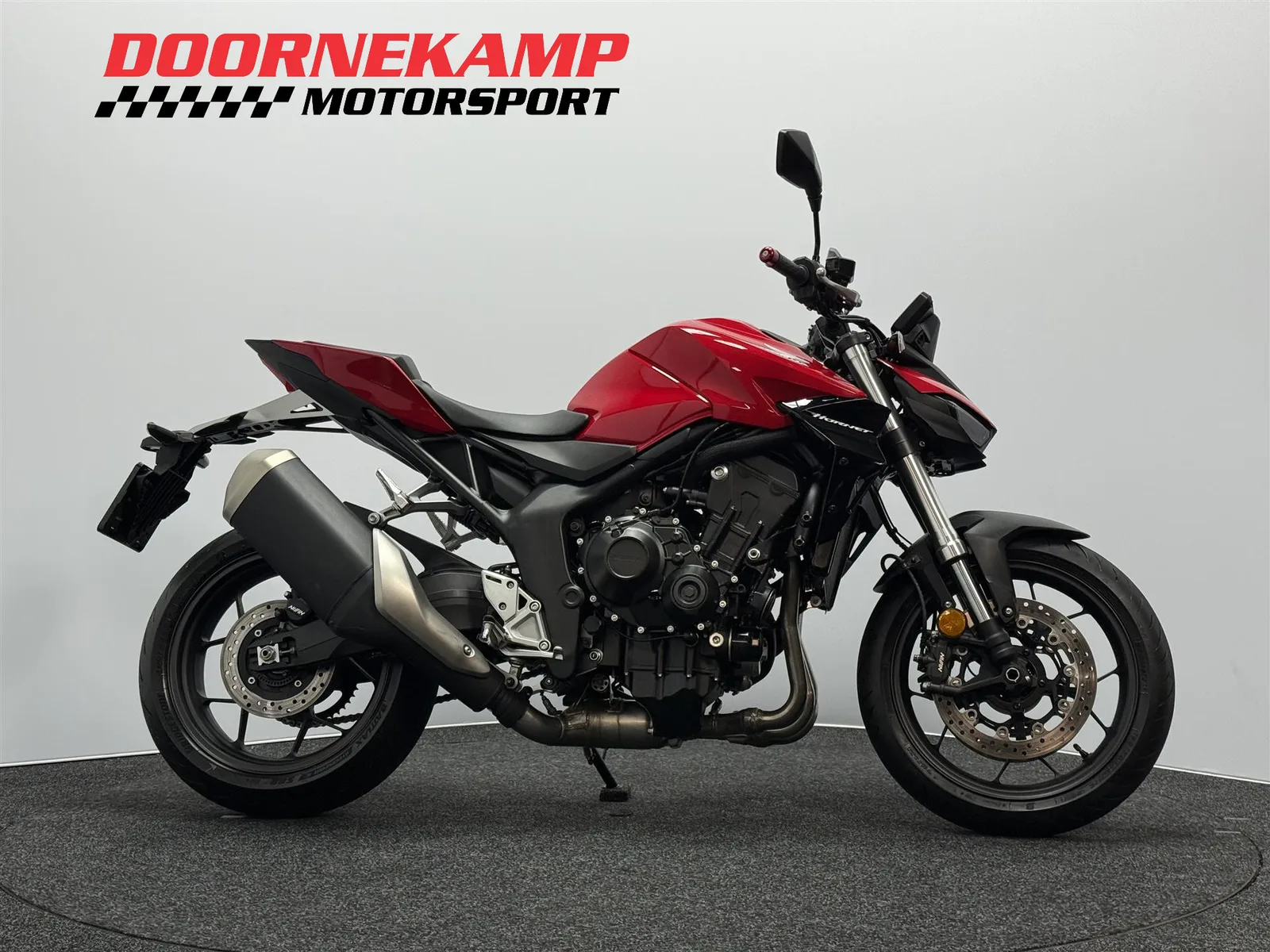 Honda CB 1000 Hornet (2025) — foto 1