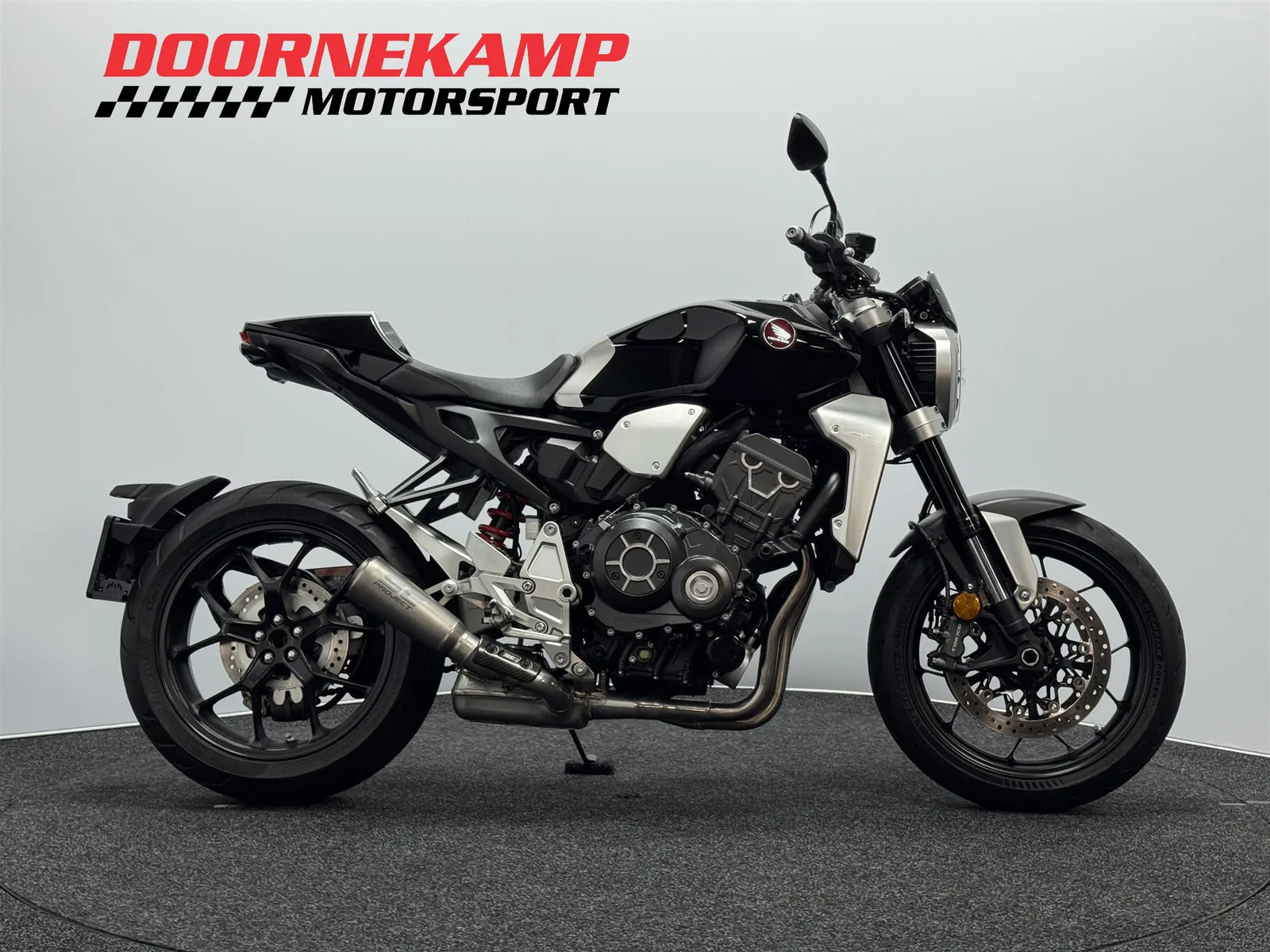 Honda CB1000R (2018) — foto 1