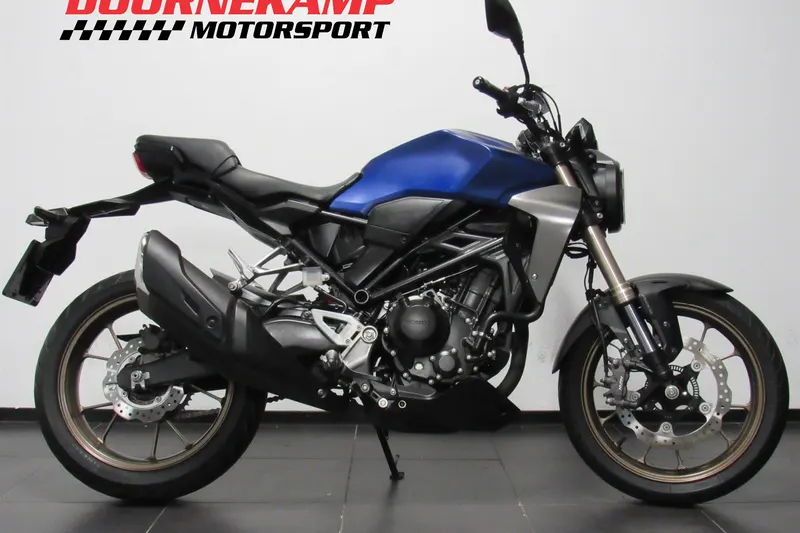 Honda CB300R (2019)