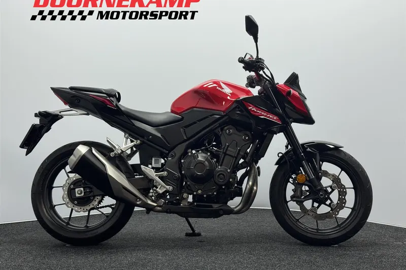 Honda CB500F (2024)