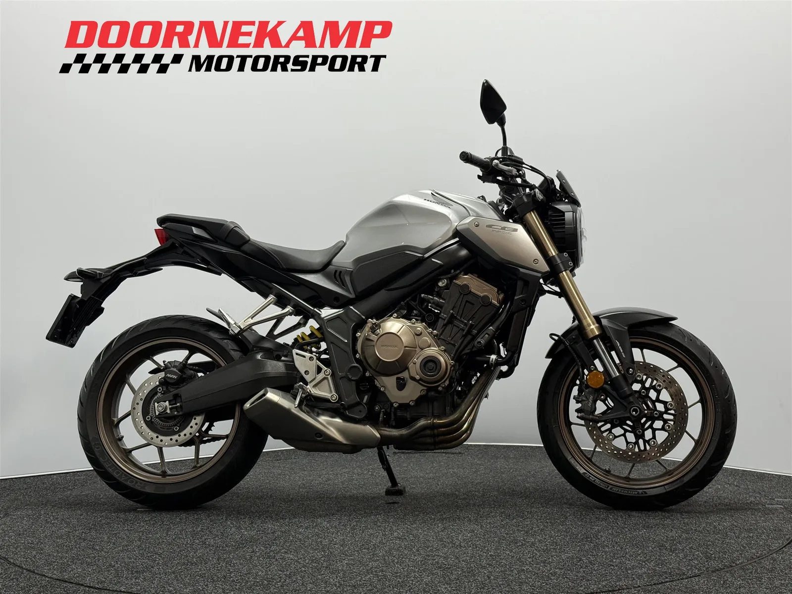 Honda CB650R (2019) — foto 1