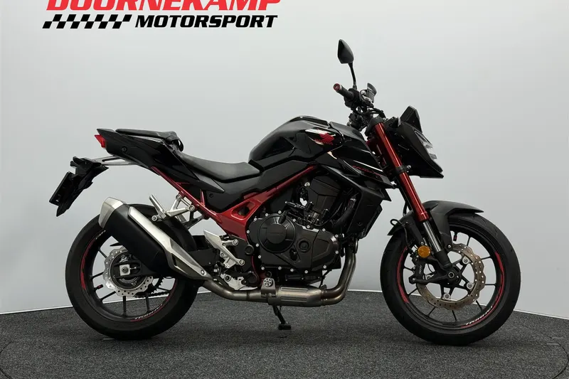 Honda CB 750 Hornet (2024)