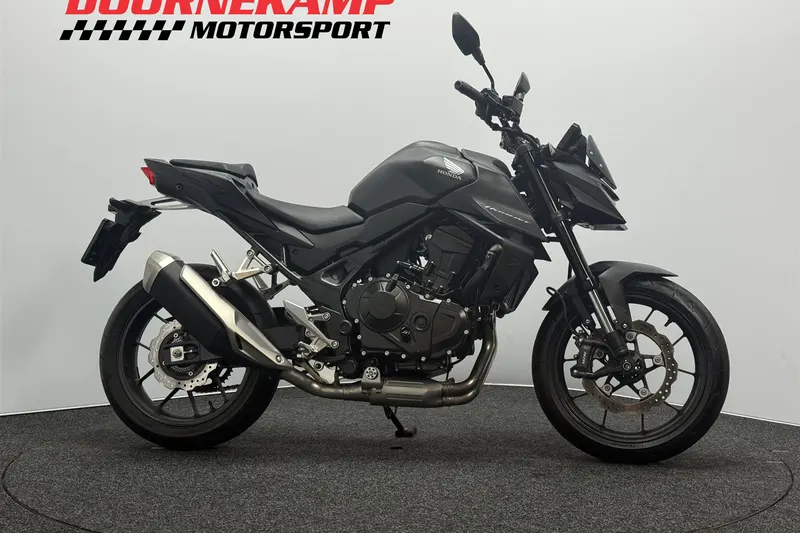 Honda CB 750 Hornet (2025)