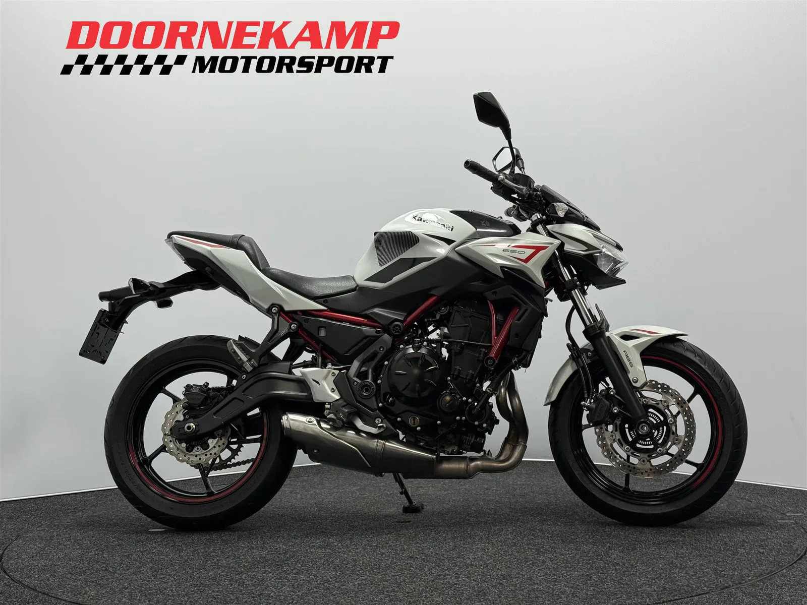 Kawasaki Z650 (2021) — foto 1