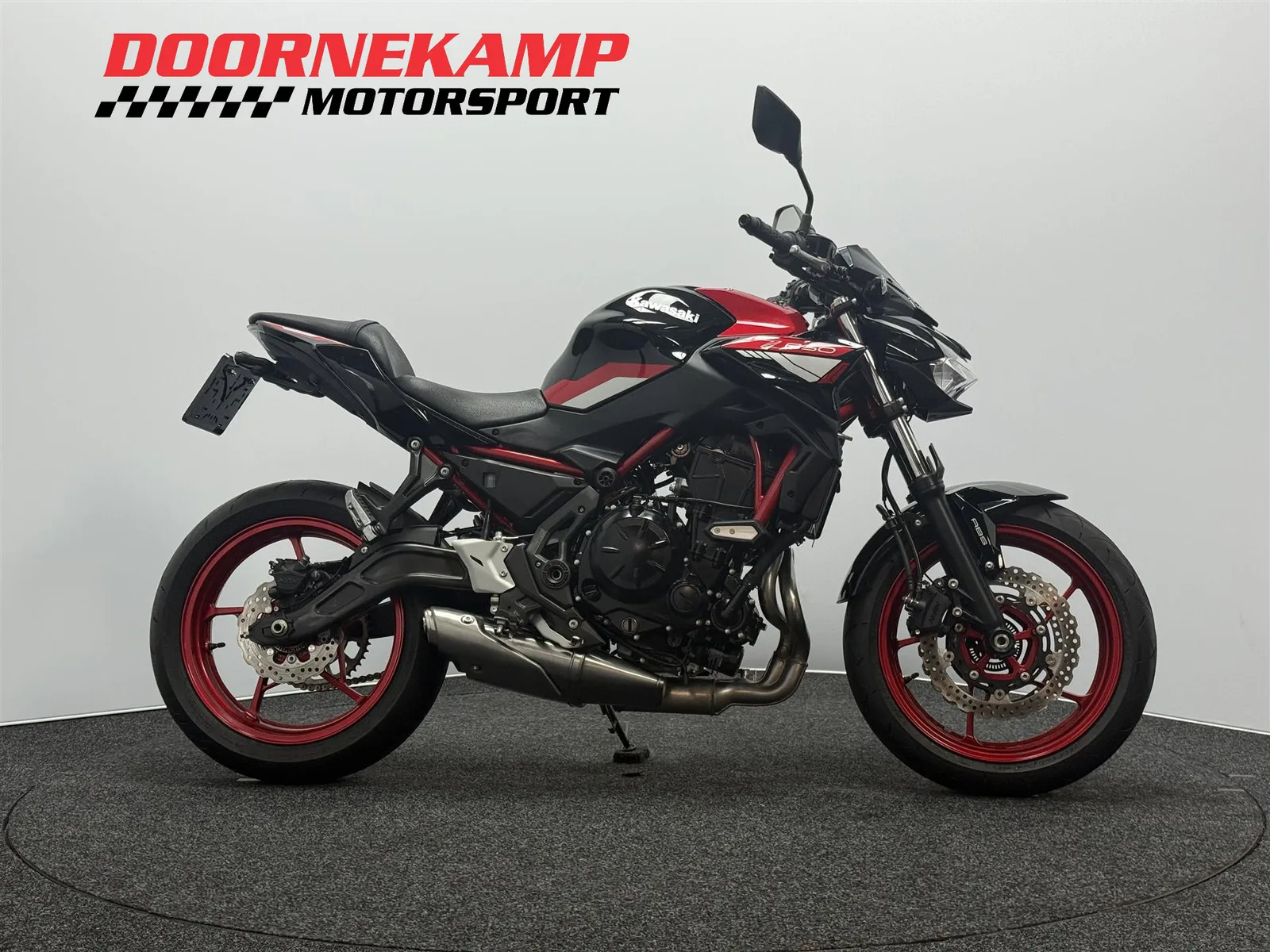 Kawasaki Z650 (2024) — foto 1