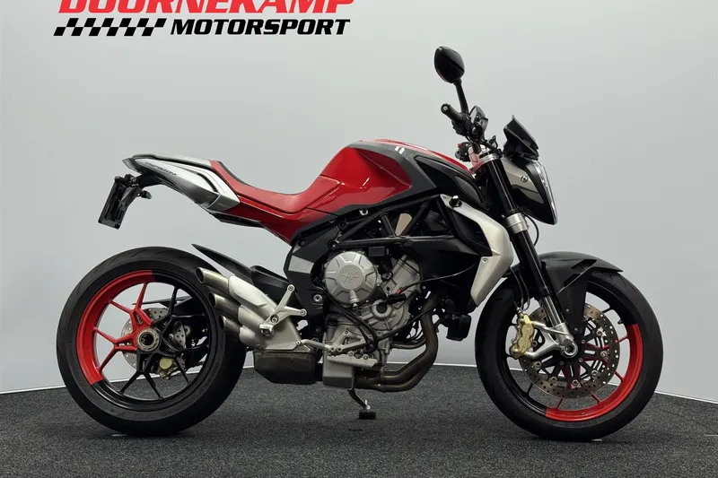 MV Agusta Brutale 675 (2012)
