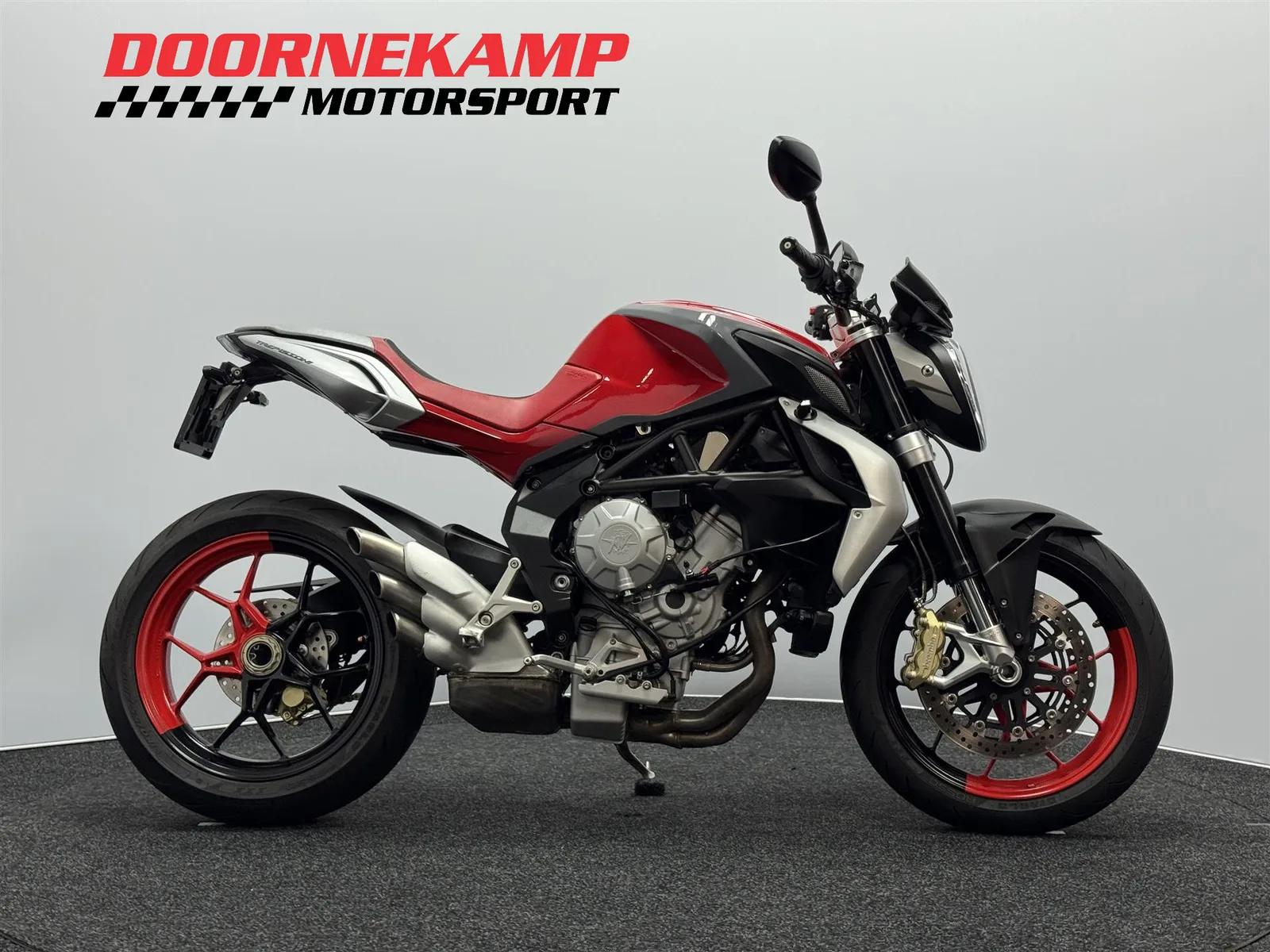 MV Agusta Brutale 675 (2012) — foto 1