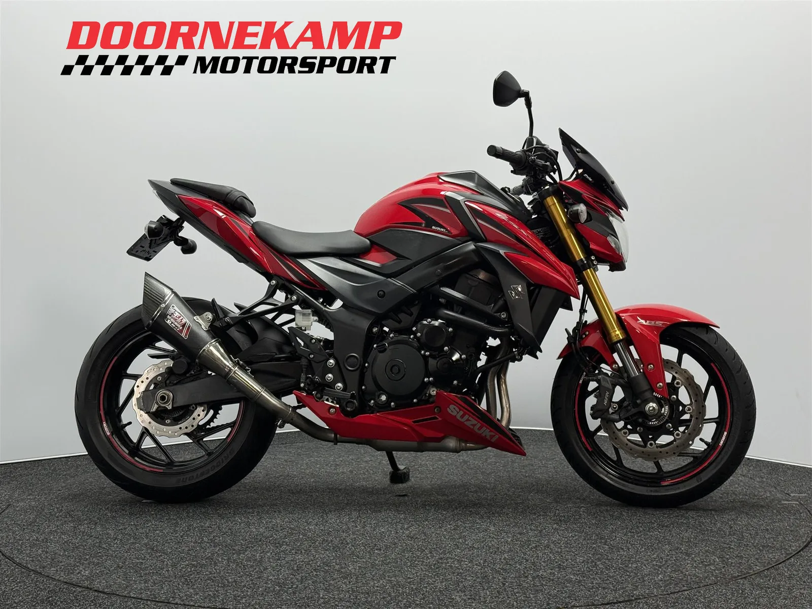 Suzuki GSX-S750 (2018) — foto 1