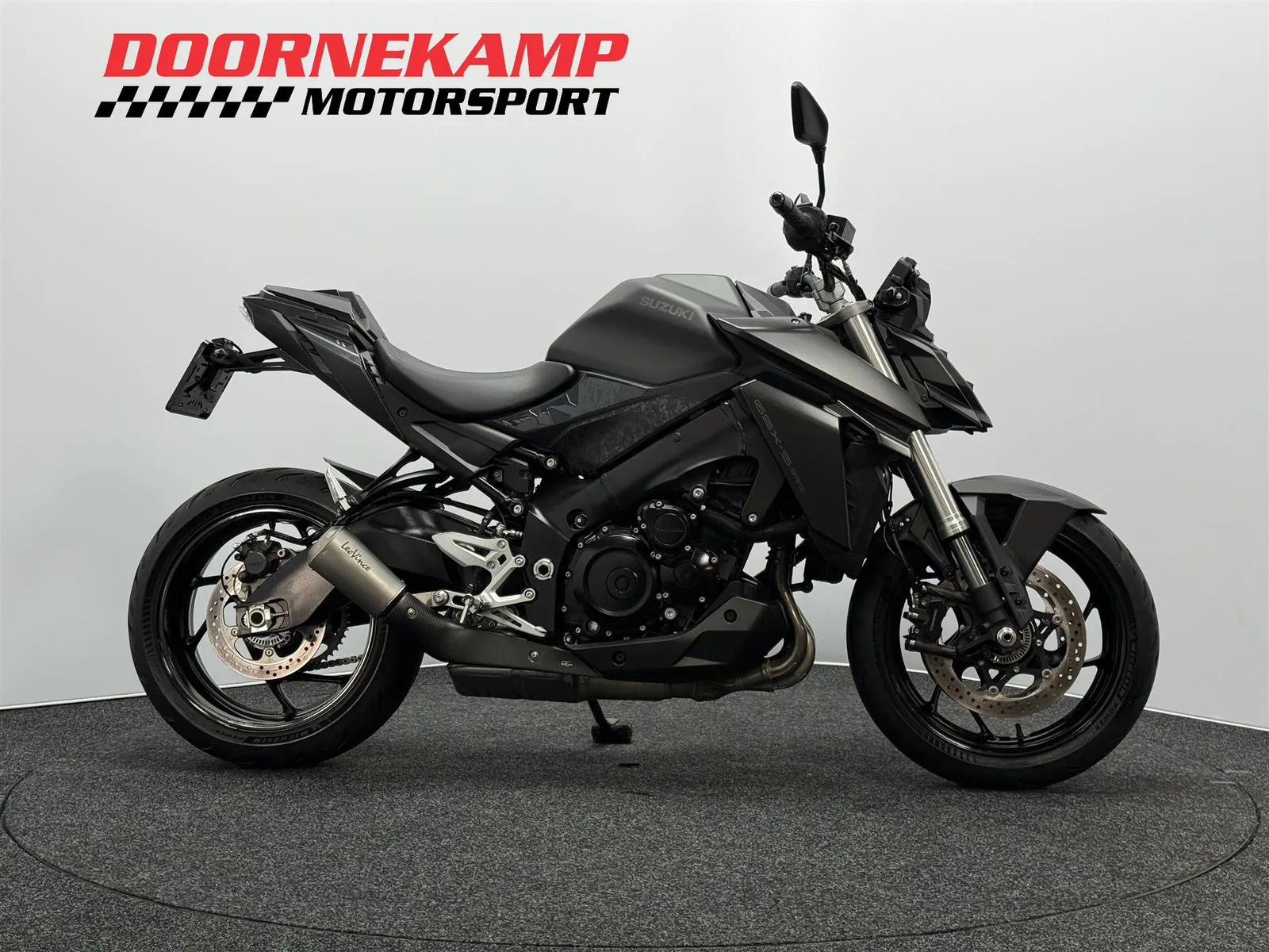 Suzuki GSX-S950 (2023) — foto 1