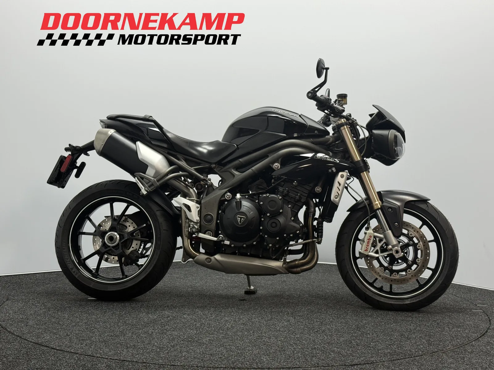 Triumph Speed TRIPLE S (2016) — foto 1