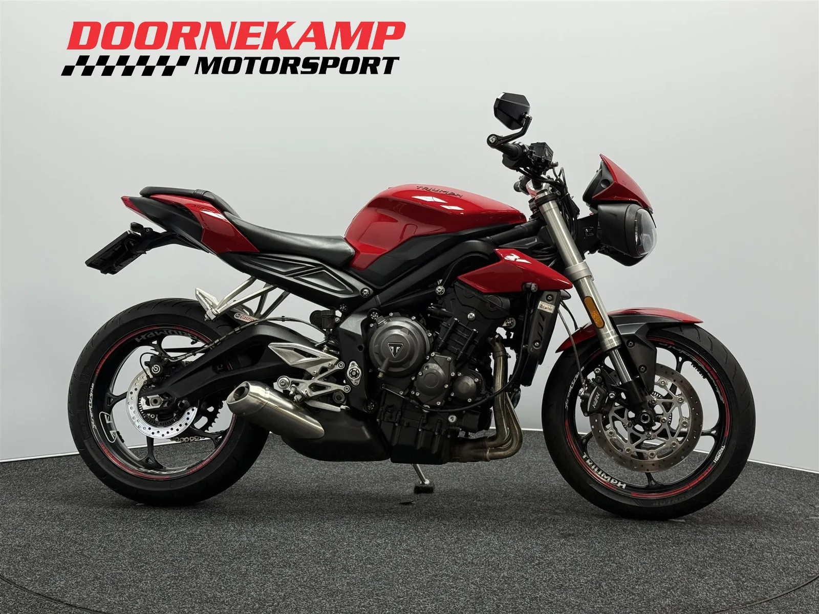Triumph Street Triple S (2017) — foto 1