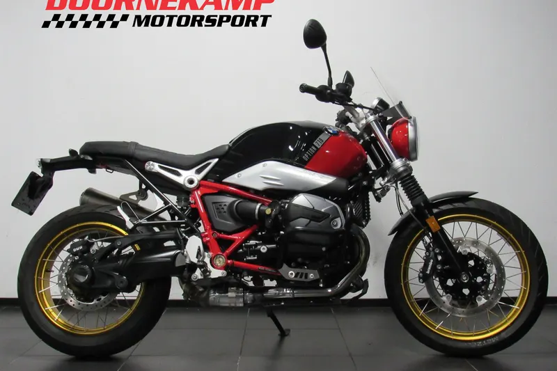 BMW R Nine T (2022)