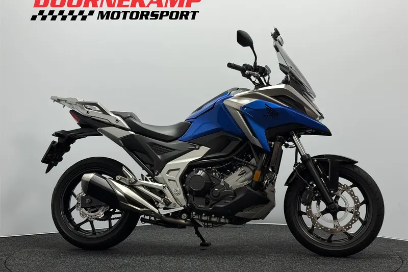 Honda NC750X (2021)