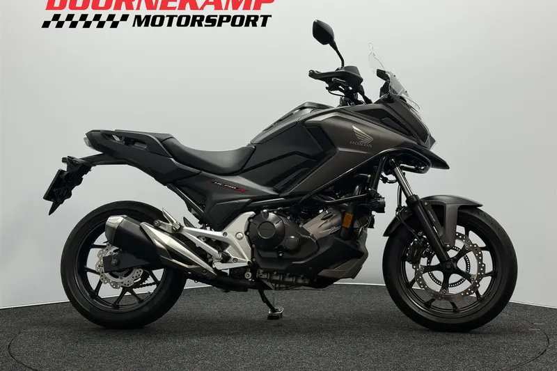 Honda NC750X (2019)