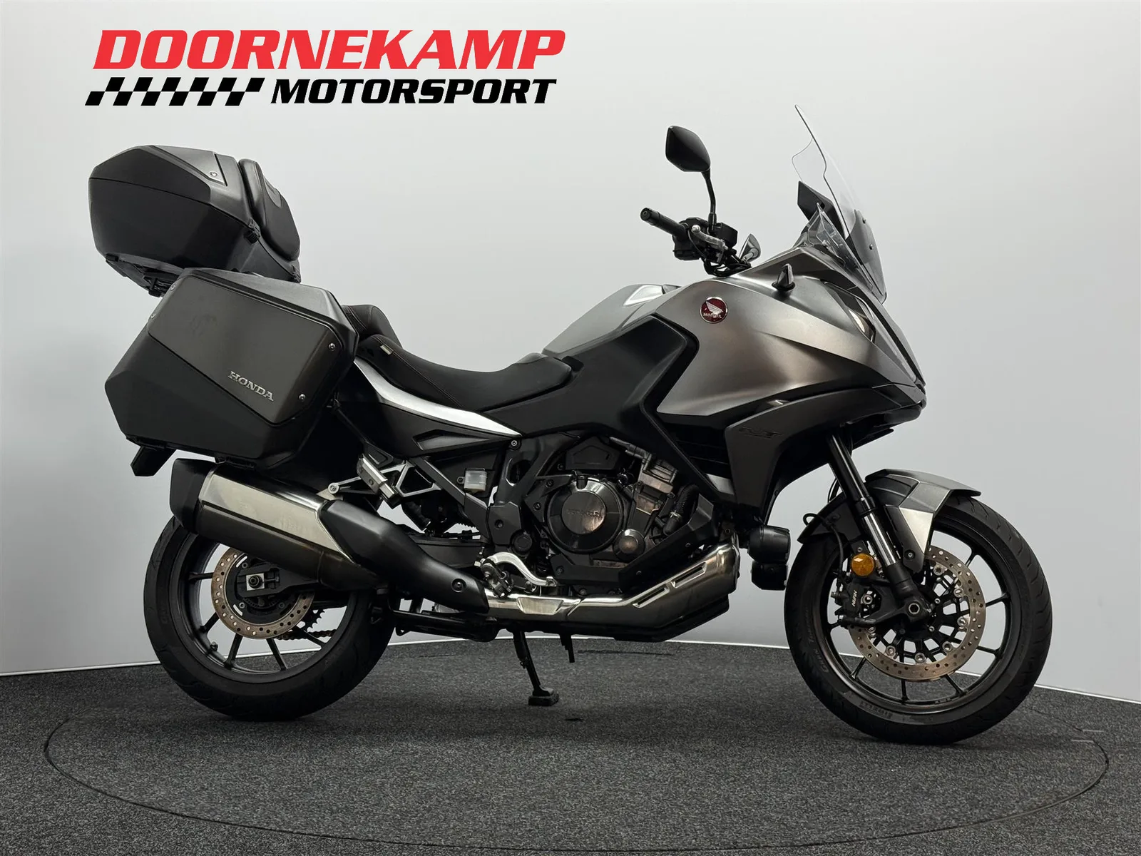 Honda NT 1100 (2022) — foto 1