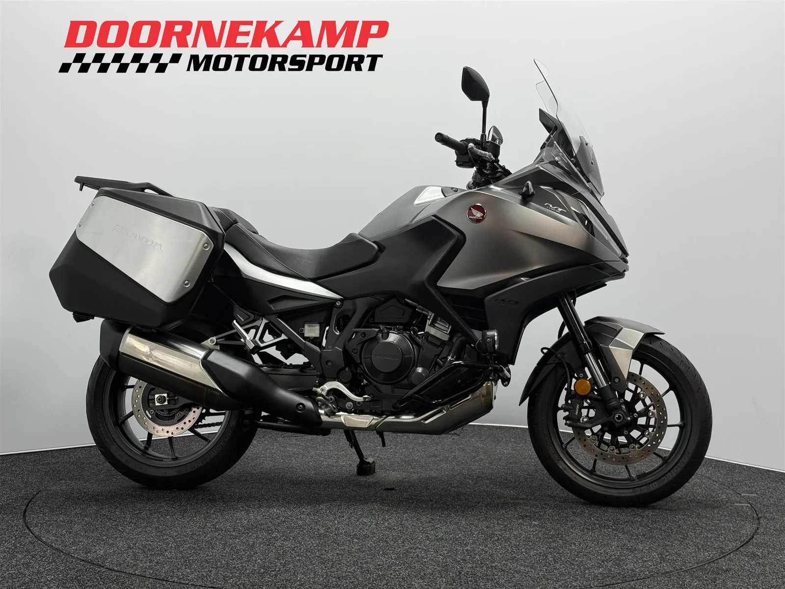 Honda NT 1100 (2022) — foto 1