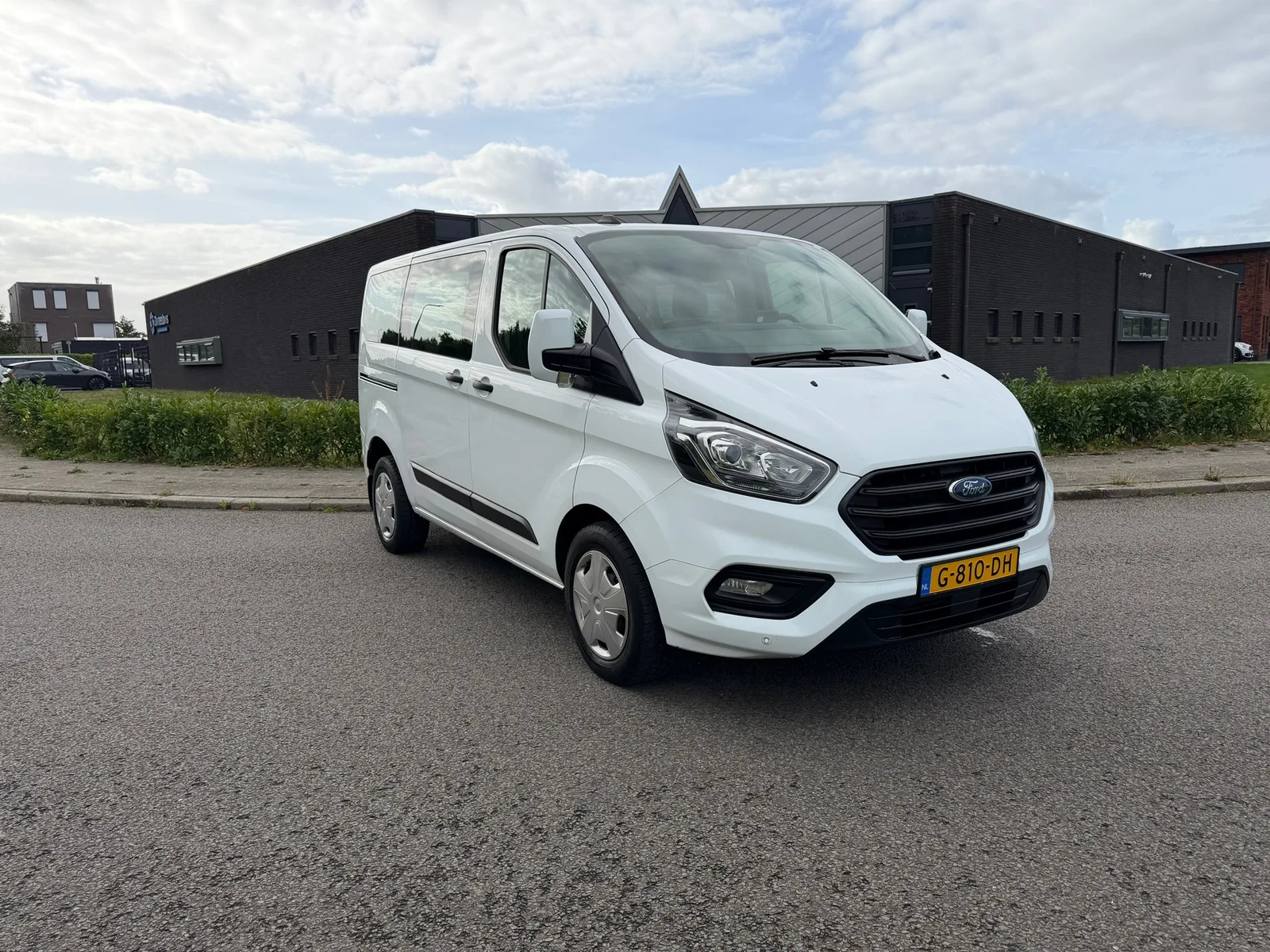 Ford Transit Custom (2019) — foto 1