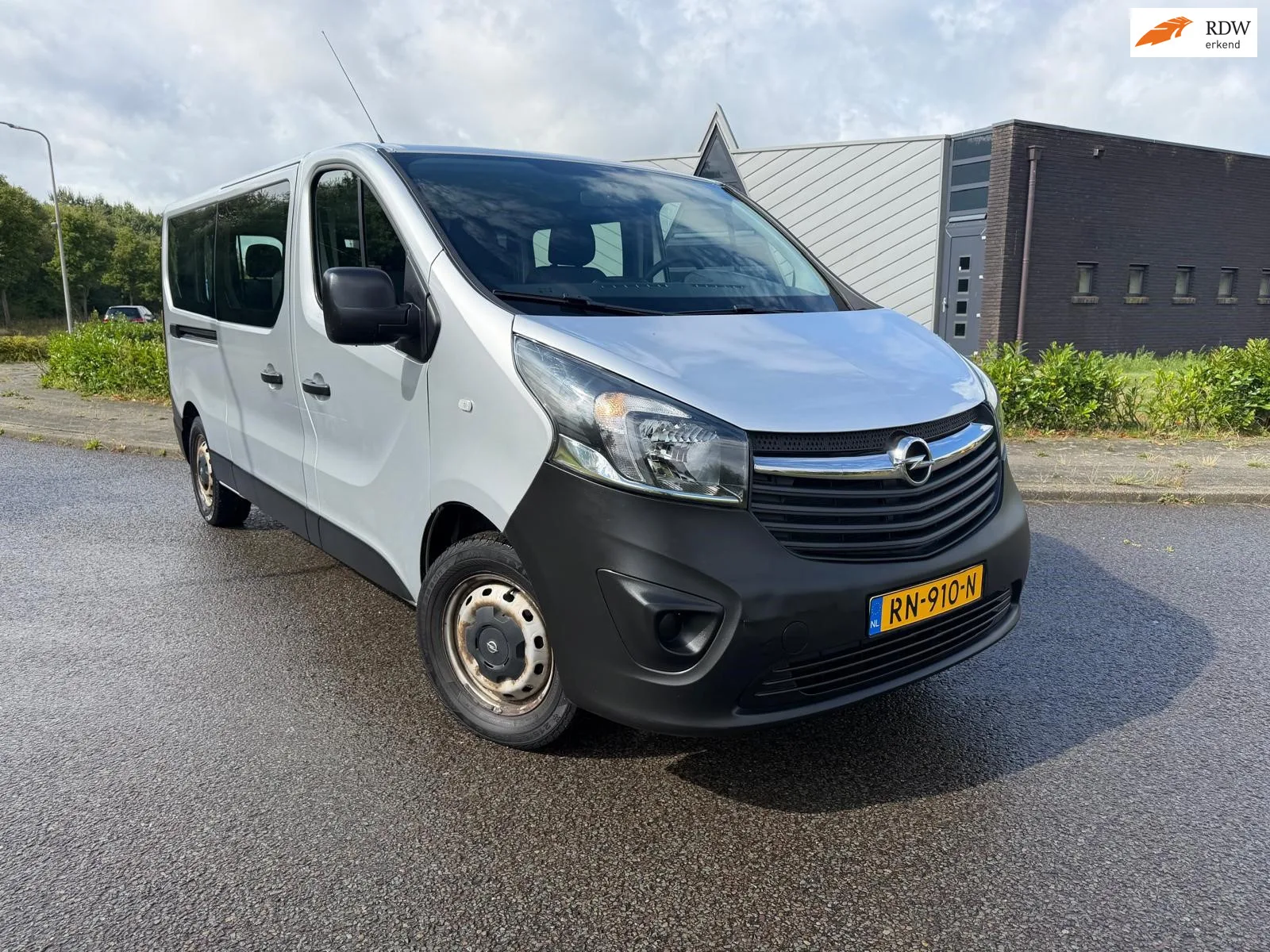 Opel Vivaro (2018) — foto 1