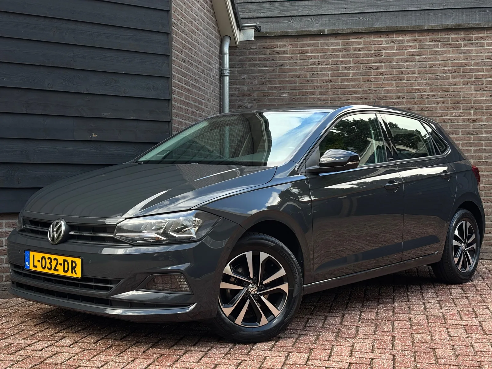 Volkswagen Polo (2019) — foto 1