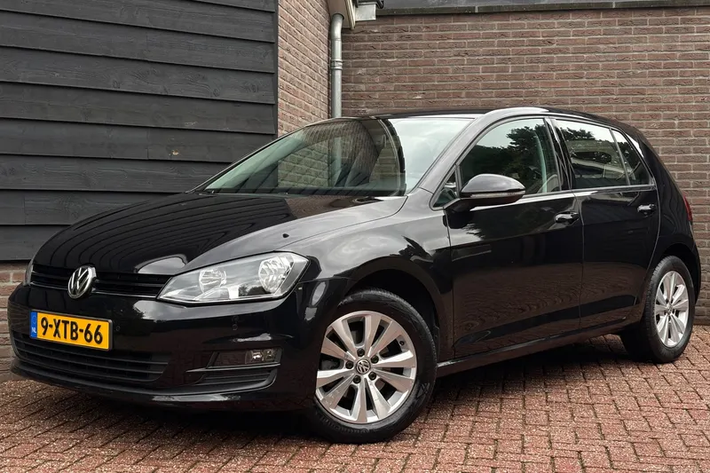 Volkswagen Golf (2014)