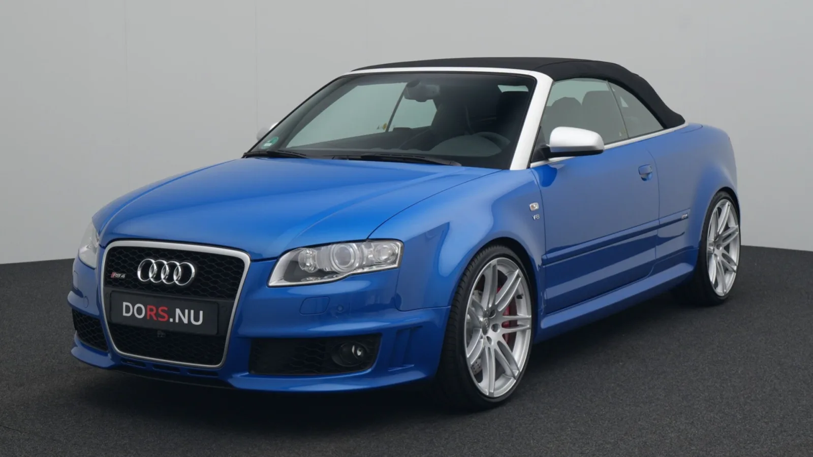 Audi RS4 (2007) — foto 1