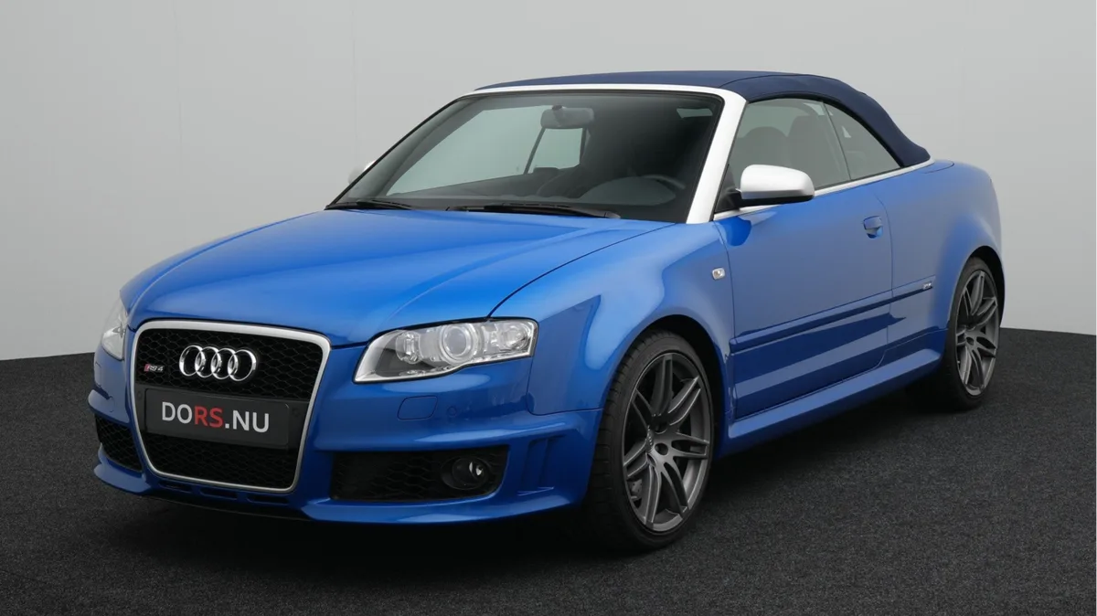 Audi RS4 (2007) — foto 1
