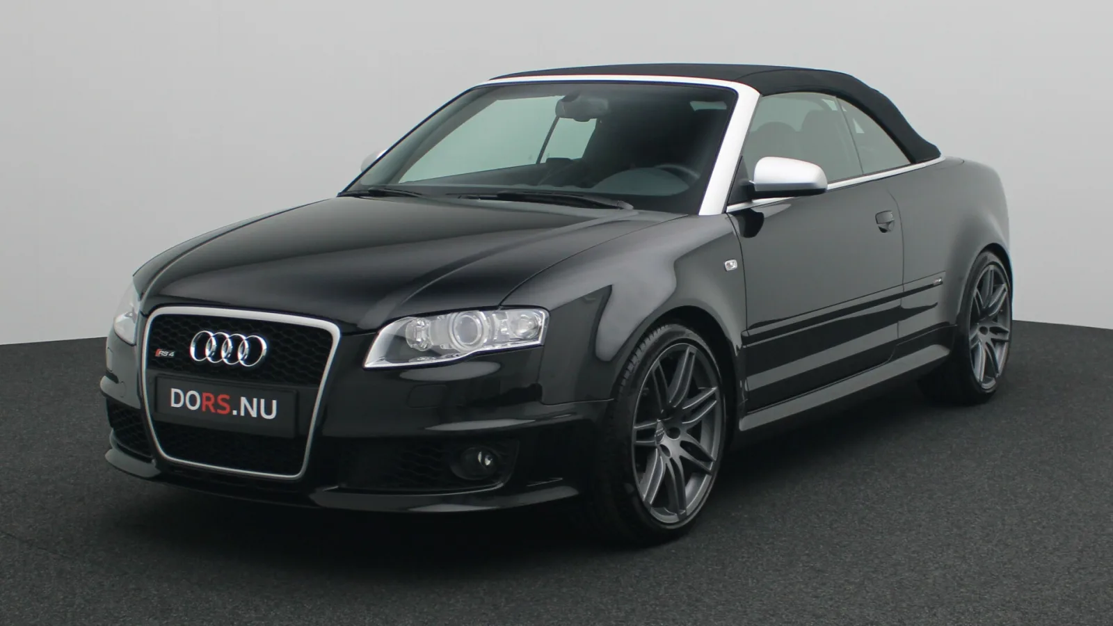 Audi RS4 (2007) — foto 1