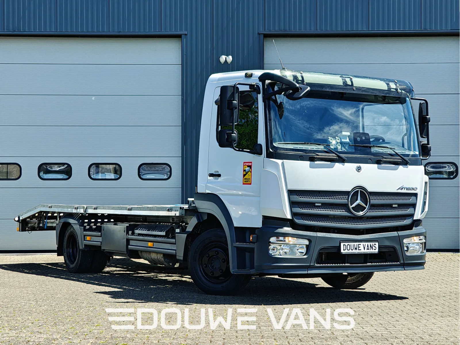 Mercedes-Benz Atego (2020) — foto 1