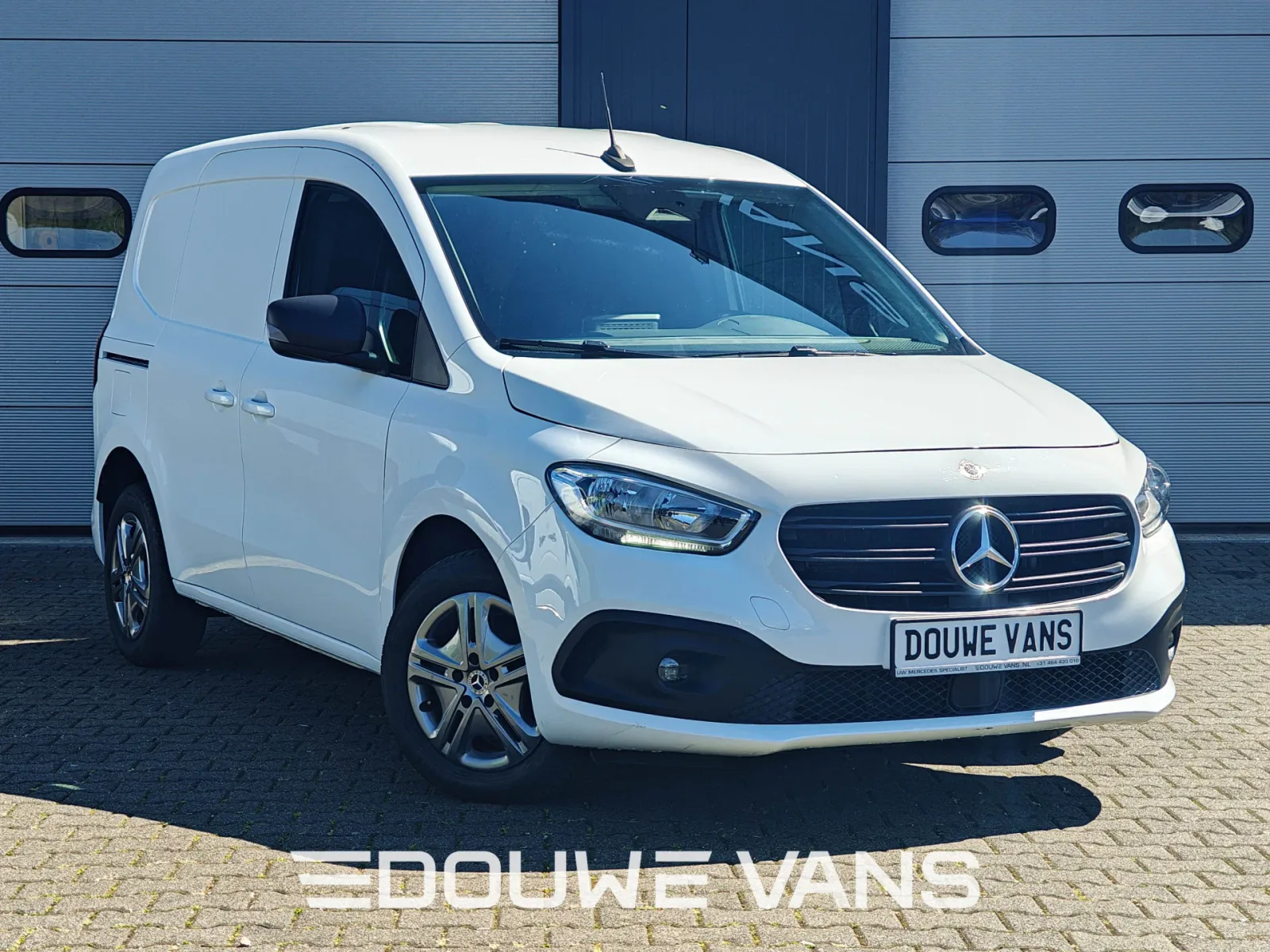 Mercedes-Benz Citan (2024) — foto 1