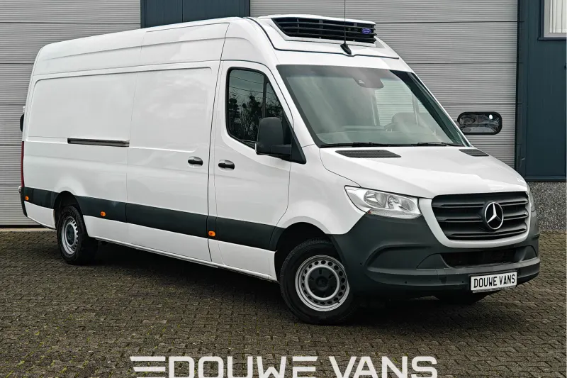 Mercedes-Benz Sprinter (2024)