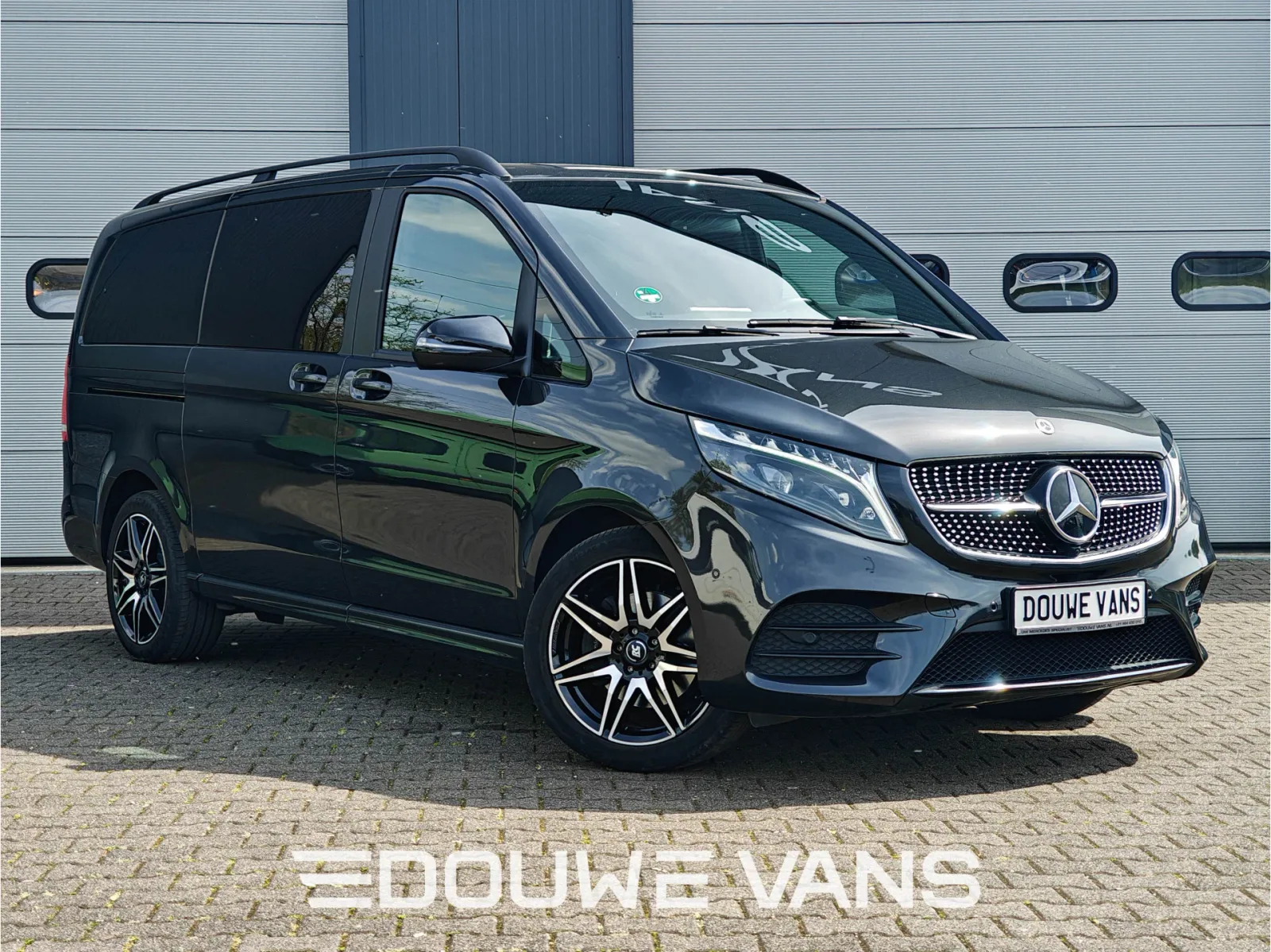 Mercedes-Benz V-Klasse (2023) — foto 1