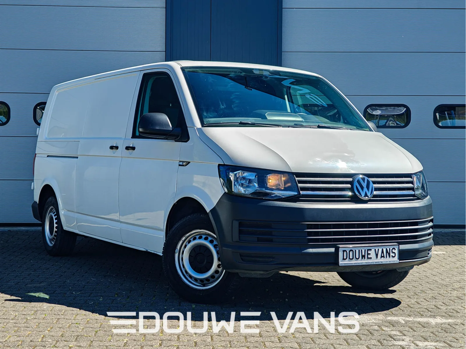 Volkswagen Transporter (2019) — foto 1