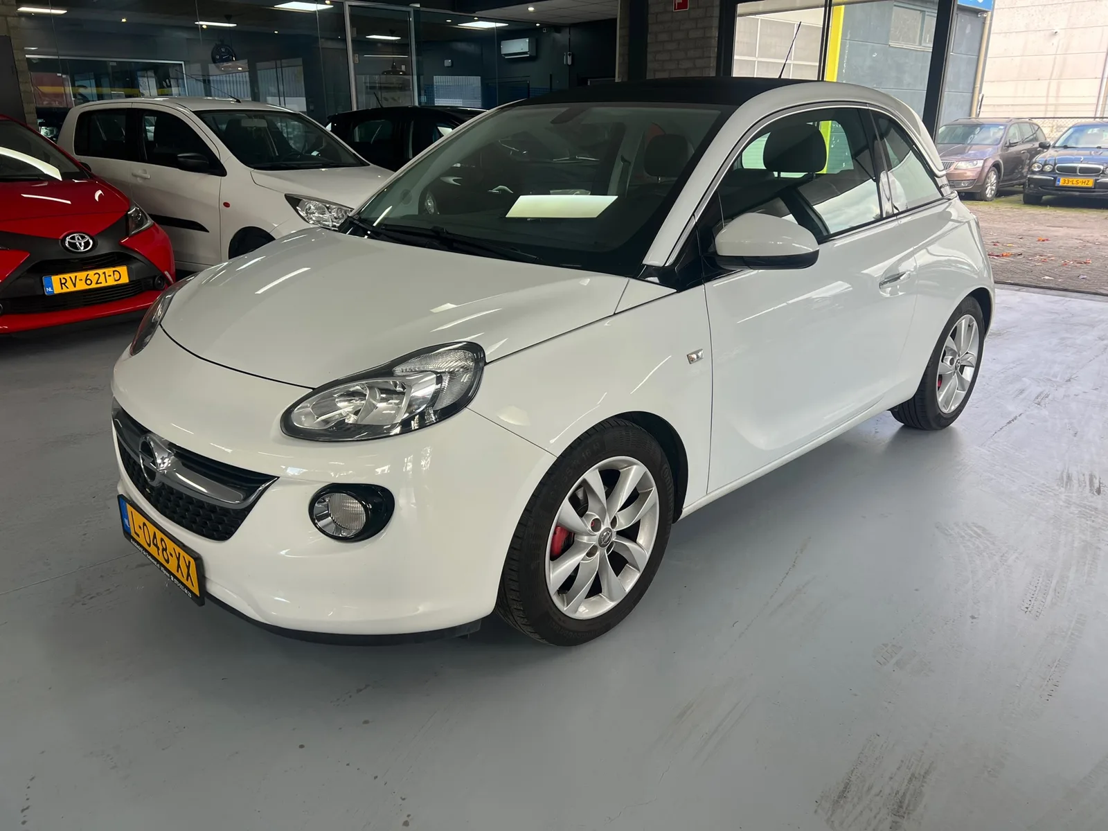 Opel Adam (2018) — foto 1